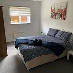 Apartment Long - Contractors - Bradley Stoke