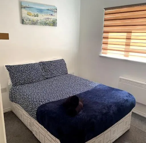 Long - Contractors - Bradley Stoke * Bristol