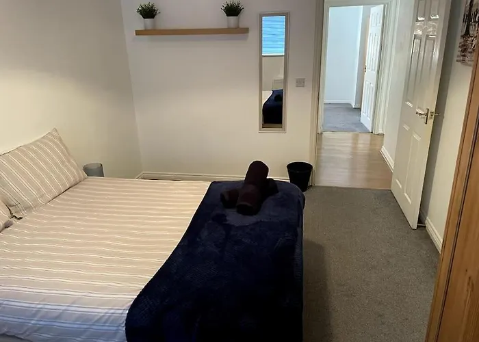 Long - Contractors - Bradley Stoke Apartman