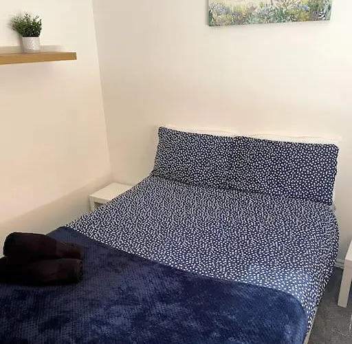 Long - Contractors - Bradley Stoke Bristol