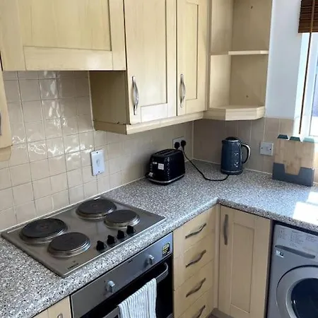 Long - Contractors - Bradley Stoke Bristol